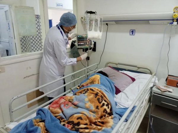 精术异域丨我校留学生参加突尼斯新冠疫情重症抢救队
